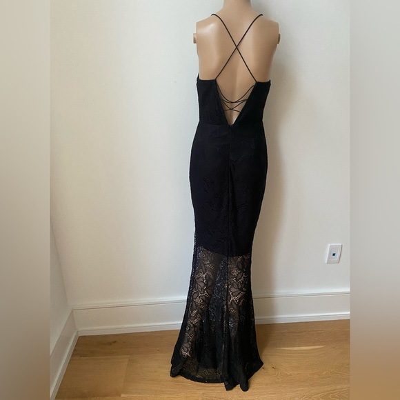 Black Mermaid Maxi Dress - Picture 5 of 8